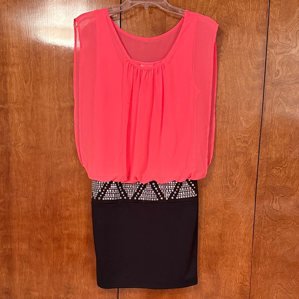 Deb Vibrant Pink Top